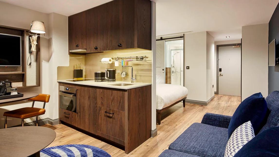 One-Bedroom Suite — view 1